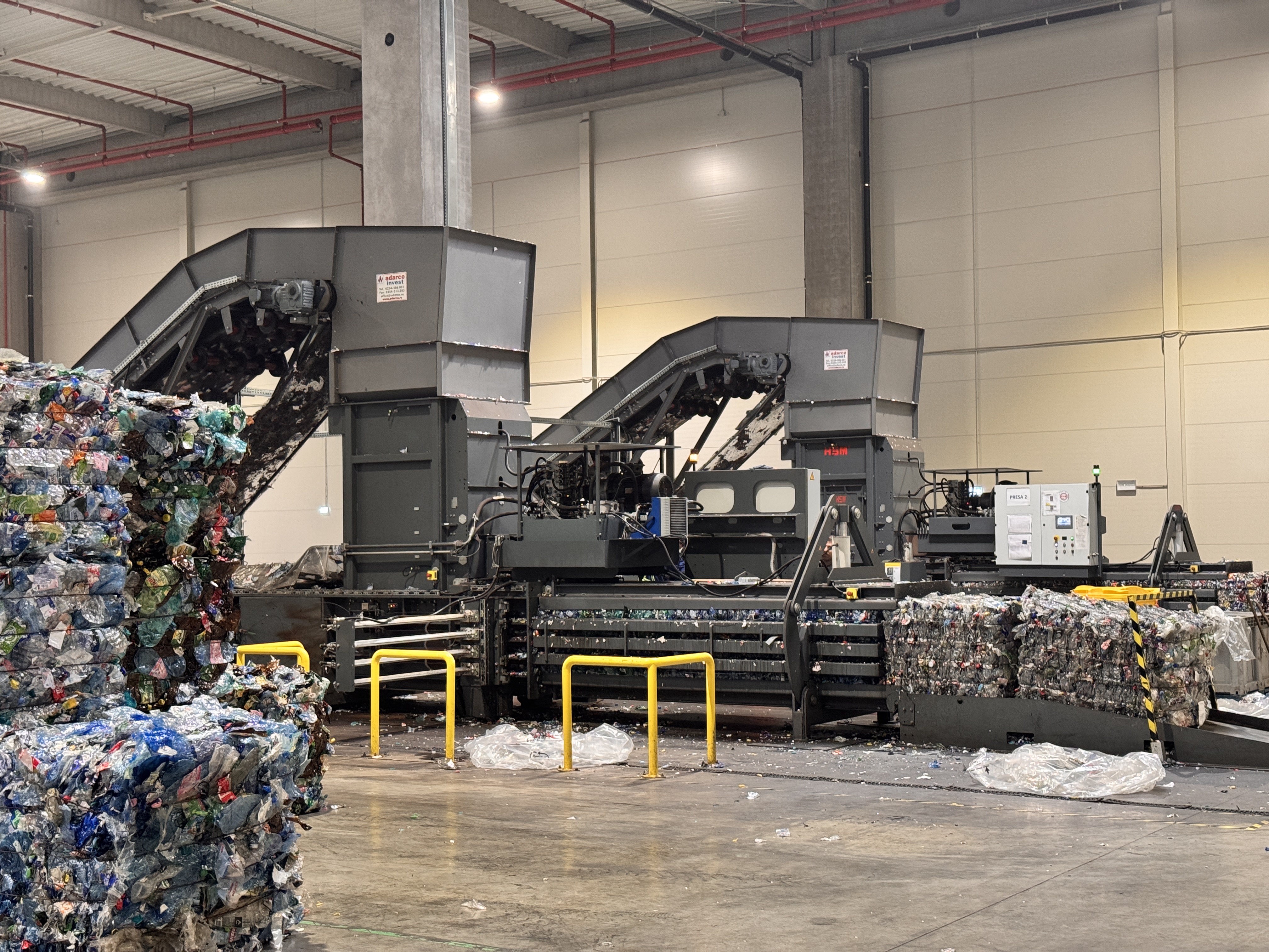 Geri dönüşüm tesisi endüstriyel konveyör sistemi